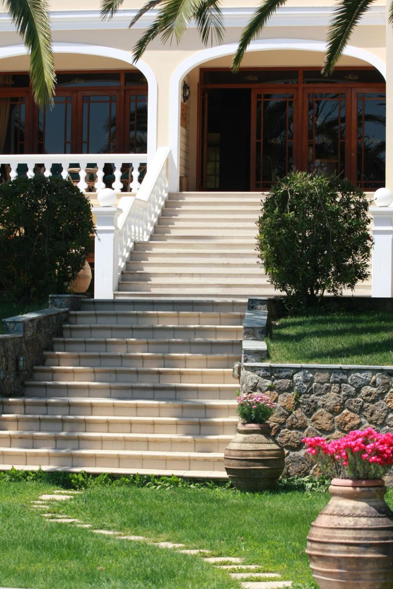 Fiori Hotel Gouviá Exterior foto